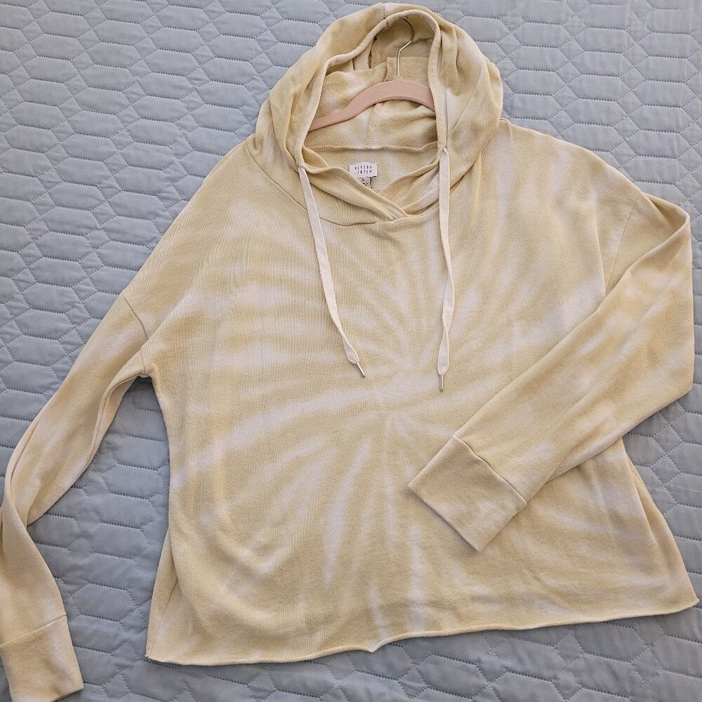Peyton Jenson Hooded, Cropped, Tie dyed Sweatshirt   Size Small